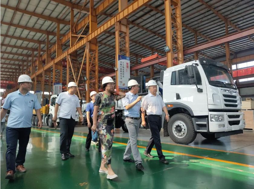 Leaders of Jimo District United Front Work Department and Federation of Industry and Commerce visited Jiuhe